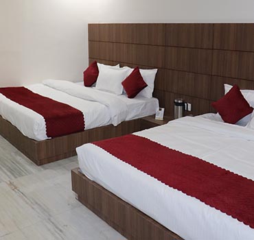 Hotel  Vijay Bhavar Paradise